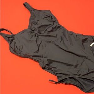 fantasie one piece bathing suit -NWT - 34DD